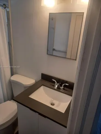 $1,600 | 6950 Byron Avenue, Unit 3, Miami Beach, FL 33141