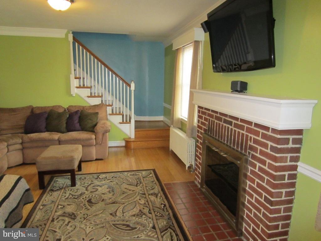 527 Pleasure Road Lancaster, PA 17601 - Photo 3 of 37 Gallery Image 3