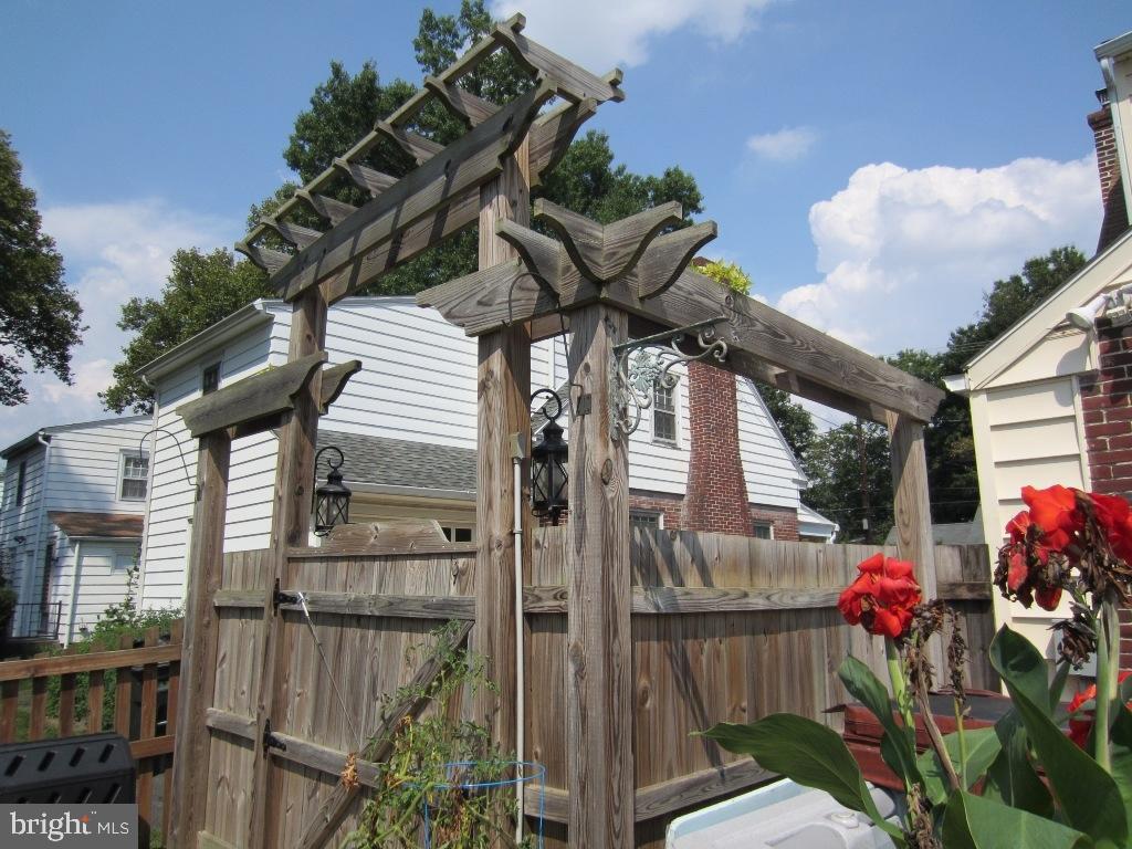 527 Pleasure Road Lancaster, PA 17601 - Photo 36 of 37 Gallery Image 36