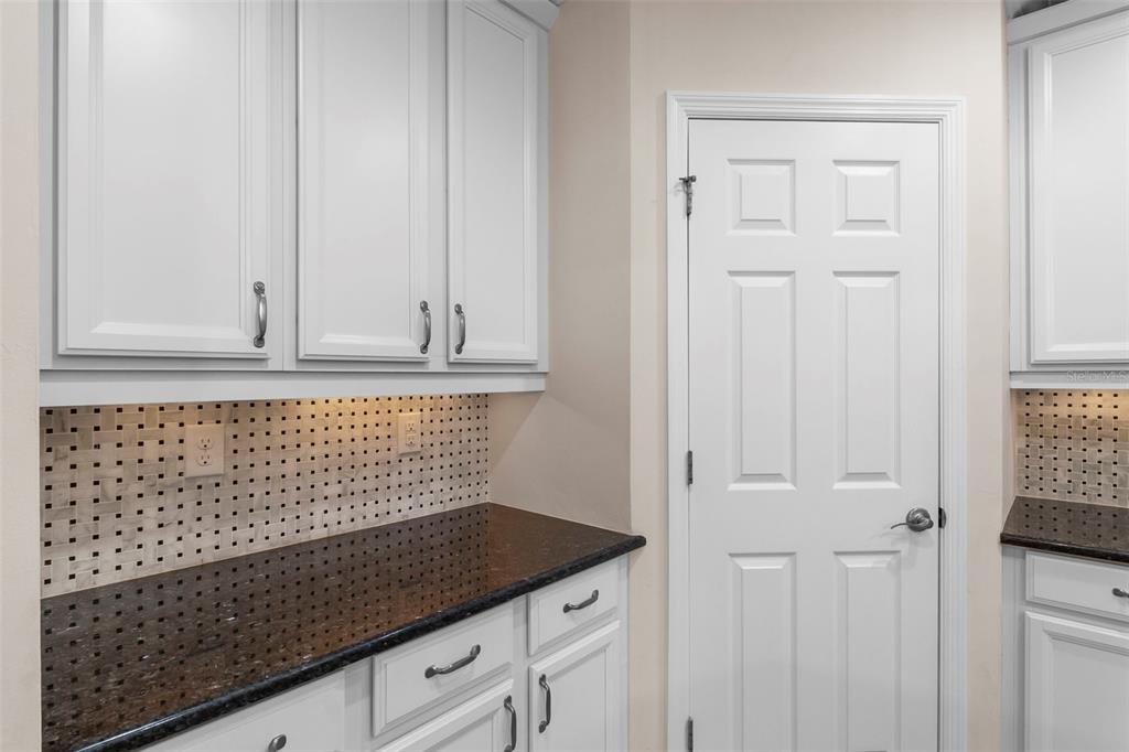 89 Navigation Circle Osprey, FL 34229 - Photo 17 of 61