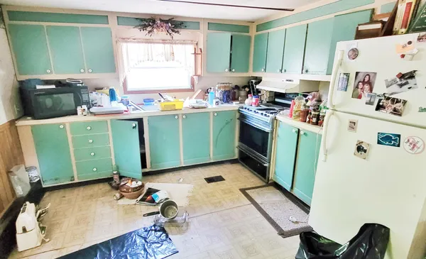 $140,000 | 5350 East Crystal Lake Road, Holton, MI 49425