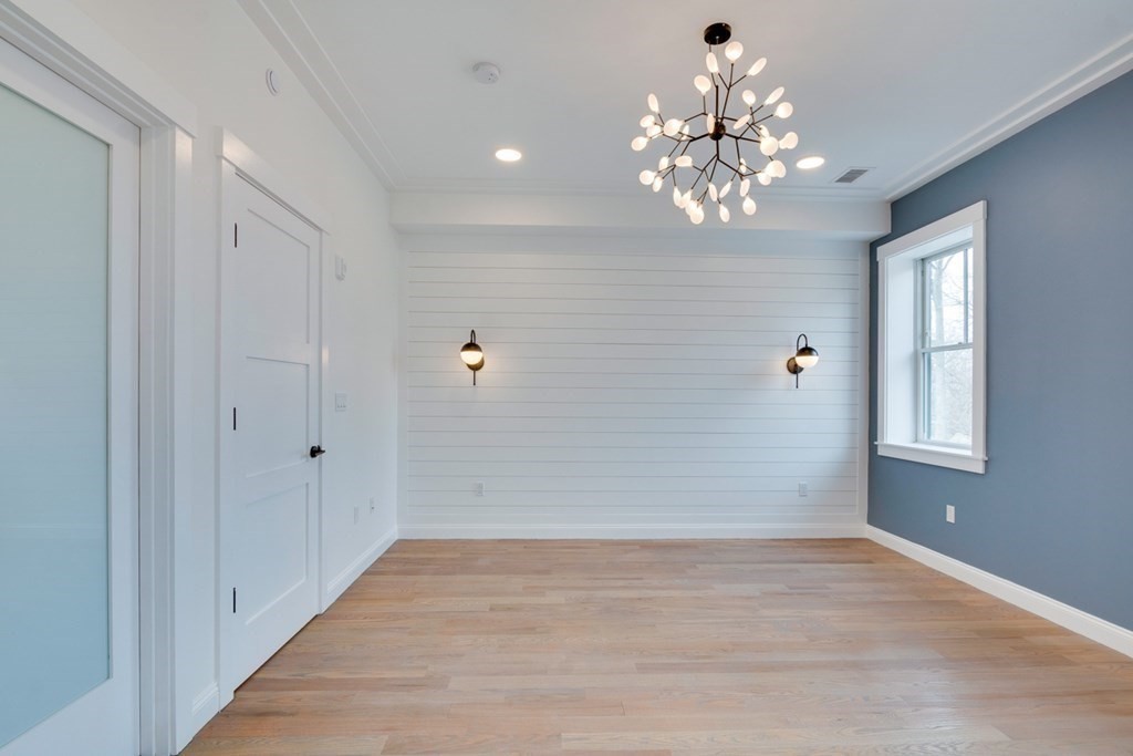 15 Euston Street, Unit 3 Brookline, MA 02446 - Photo 25 of 37 a view of an empty room with a window