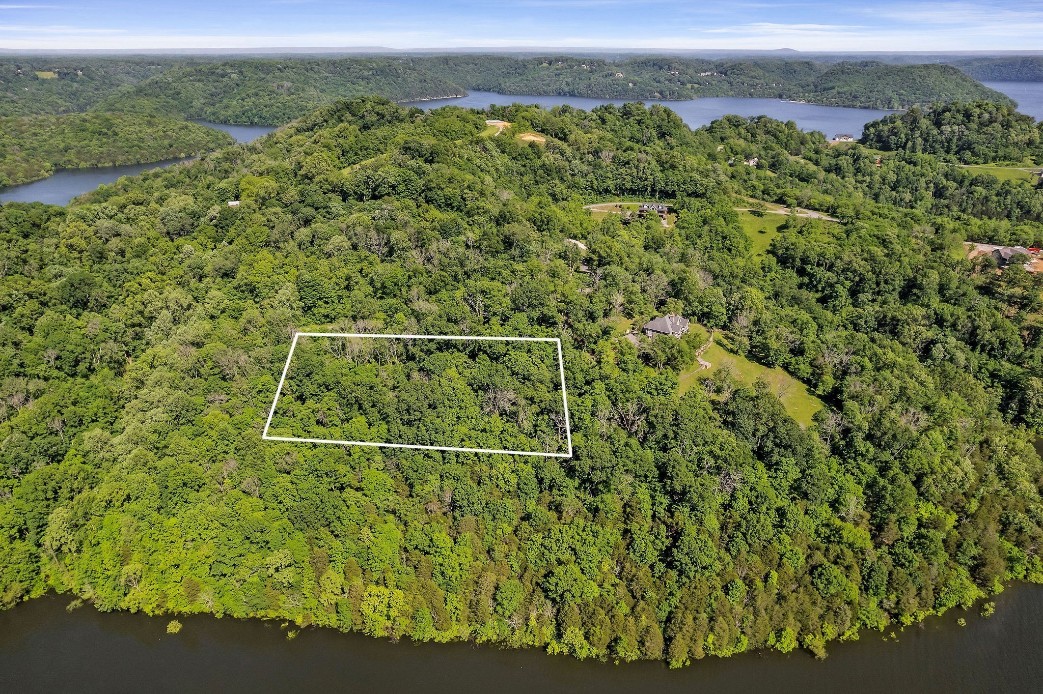 0 Harbor Pointe Drive Silver Point, TN 38582 - Photo 2 of 26 a view of a yard with an outdoor space