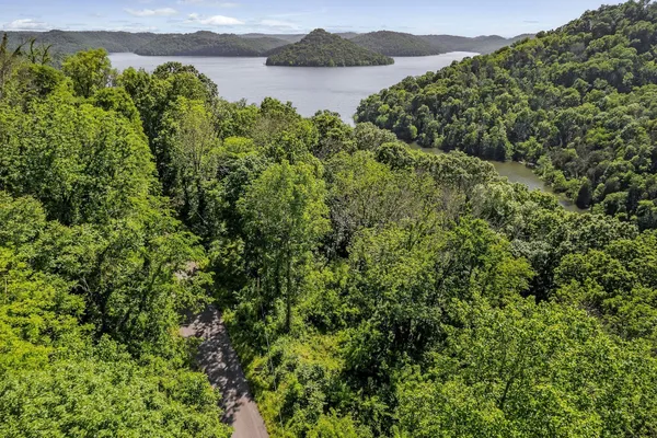 $62,500 | 0 Harbor Pointe Drive, Silver Point, TN 38582