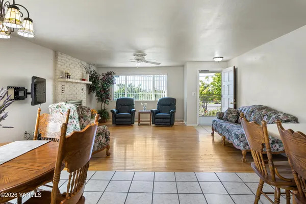 $450,000 | 4601 Hillcrest Drive, Yakima, WA 98901