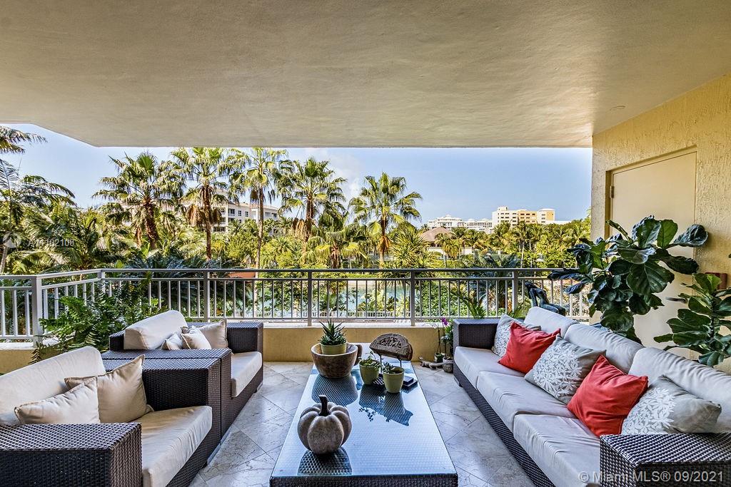 765 Crandon Boulevard, Unit 206 Key Biscayne, FL 33149 - Photo 3 of 49