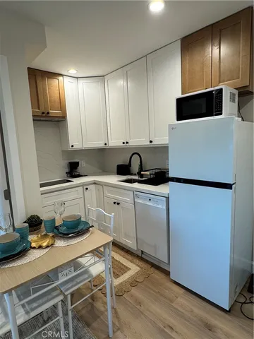 $2,600 | 24405 Lemay Street, West Hills, CA 91307