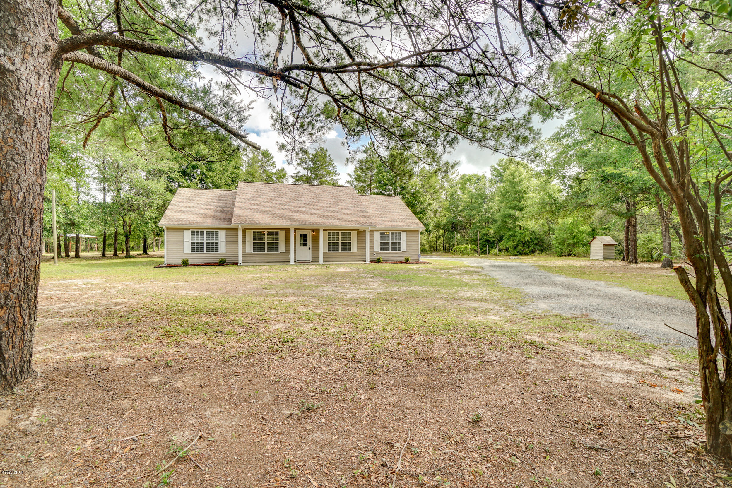 2460 Dumajack Road Chipley, FL 32428 - Photo 3 of 29 Gallery Image 3