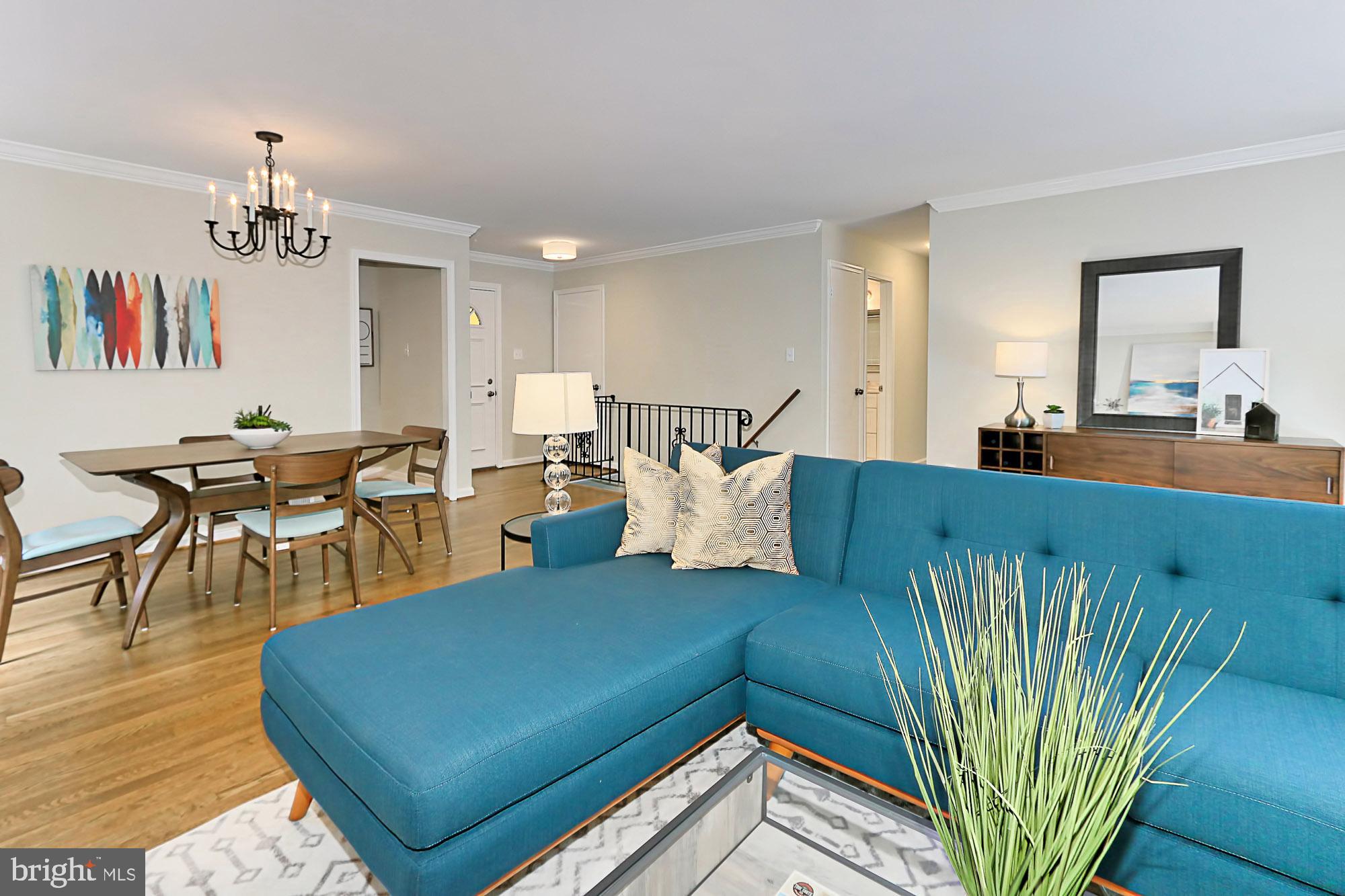 8644 Victoria Road Springfield, VA 22151 - Photo 8 of 37 Gallery Image 8