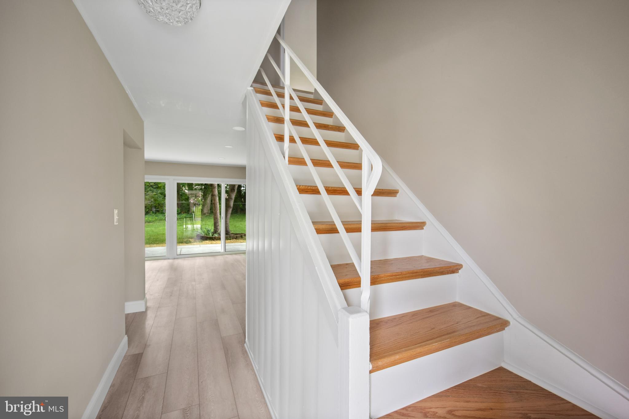 116 Hollow Road Levittown, PA 19056 - Photo 7 of 34 Gallery Image 7