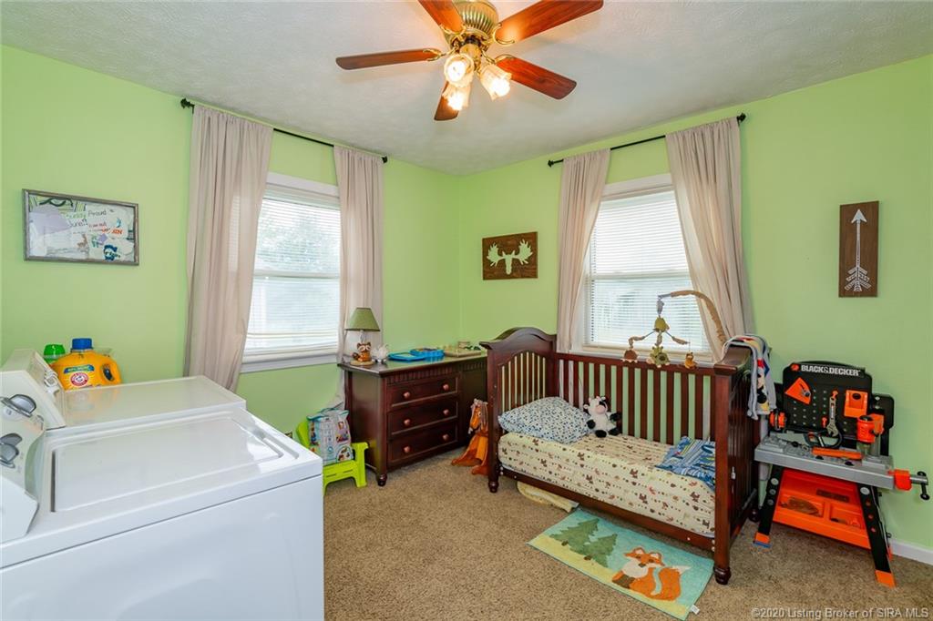 702 Castetter Road Henryville, IN 47126 - Photo 12 of 22 Gallery Image 12