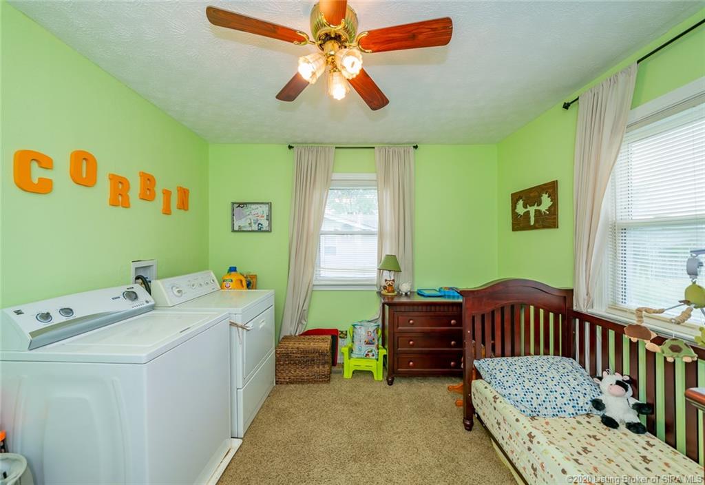 702 Castetter Road Henryville, IN 47126 - Photo 13 of 22 Gallery Image 13