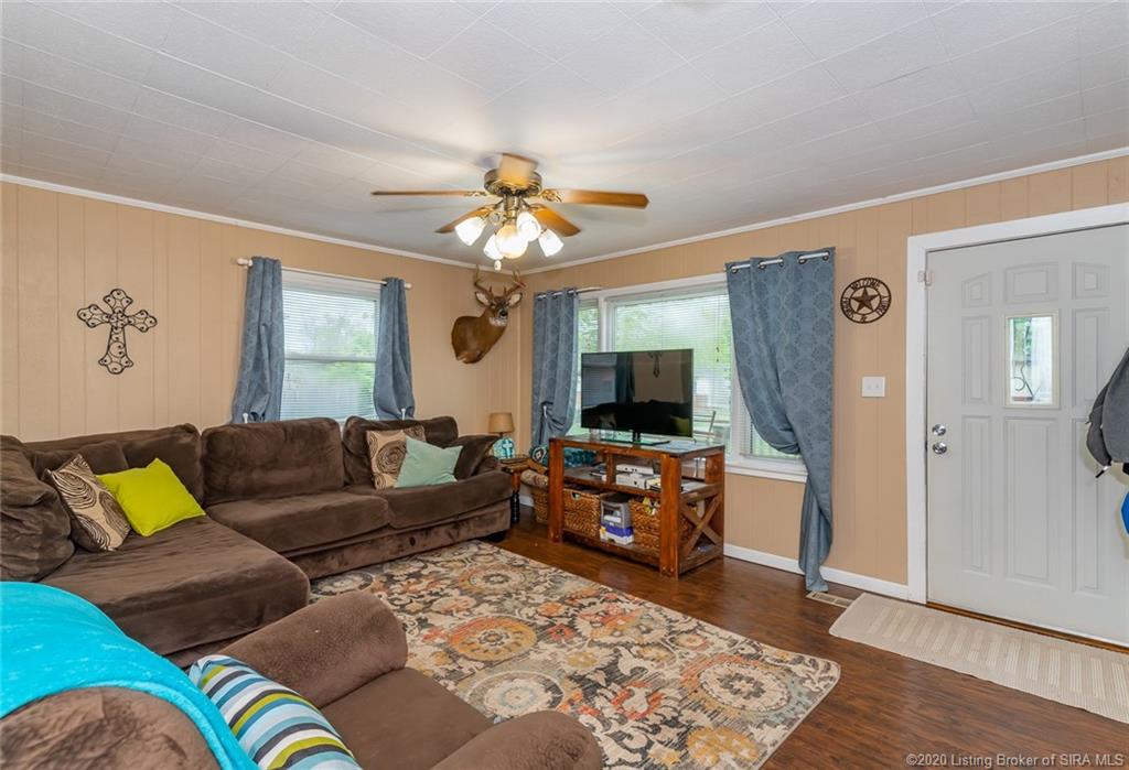 702 Castetter Road Henryville, IN 47126 - Photo 18 of 22 Gallery Image 18
