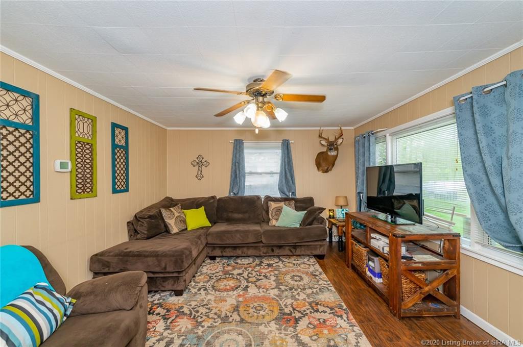 702 Castetter Road Henryville, IN 47126 - Photo 19 of 22 Gallery Image 19