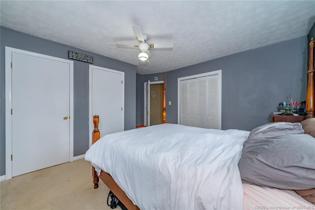 702 Castetter Road Henryville, IN 47126 - Photo 10 of 22 Gallery Image 10