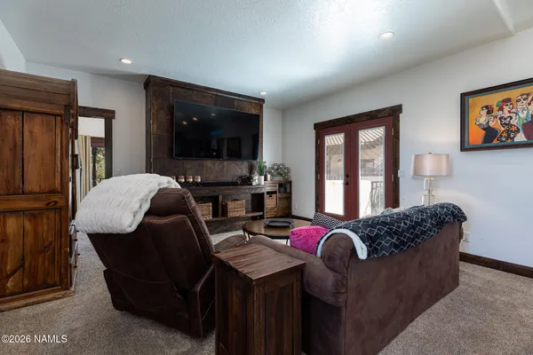 $2,700,000 | 340 Garden Avenue, Colorado City, AZ 86021