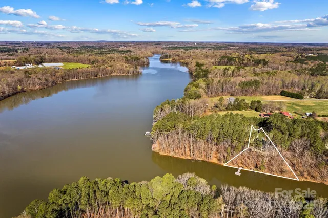 a view of an ocean view