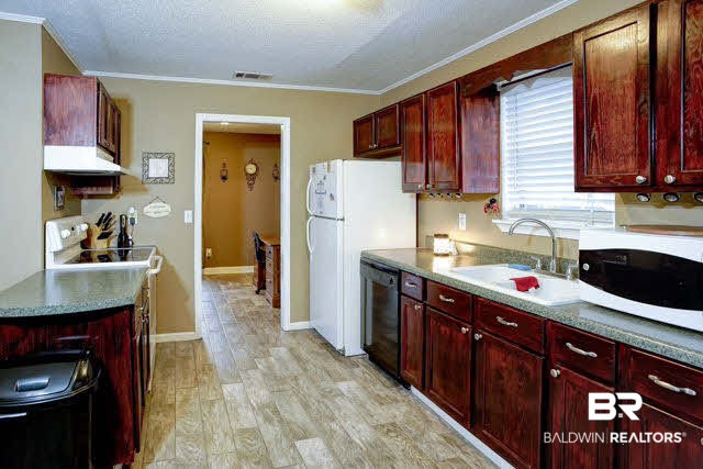 4589 Cindy Drive Mobile, AL 36619 - Photo 5 of 16