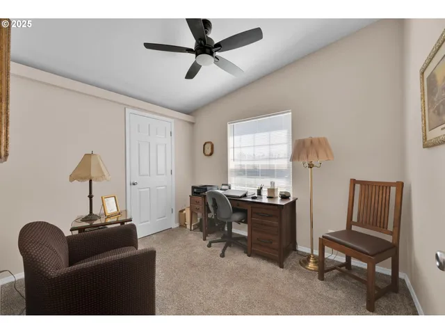 $265,000 | 4055 Royal Avenue, Unit 150, Eugene, OR 97402