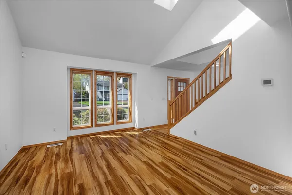 $585,000 | 5464 Park Pl Loop Southeast, Lacey, WA 98503
