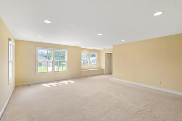 $665,000 | 3700 Oakharbor Street, Kalamazoo, MI 49009