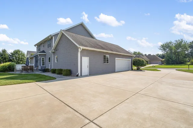 $665,000 | 3700 Oakharbor Street, Kalamazoo, MI 49009