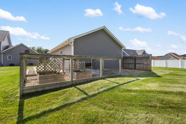 $665,000 | 3700 Oakharbor Street, Kalamazoo, MI 49009