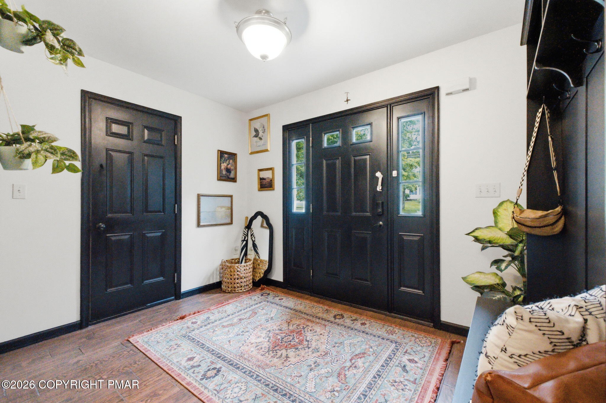 4896 Pine Ridge Drive West Bushkill, PA 18324 - Photo 4 of 43 9-web-or-mls-DSC00595