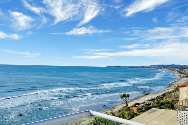 a view of living room and kitchen