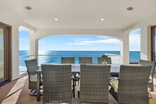 a view of kitchen with dining area