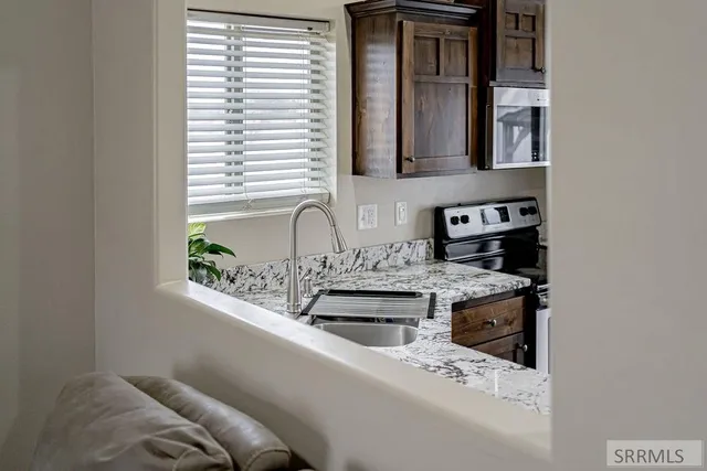 $329,900 | 4099 Deloy Drive, Idaho Falls, ID 83401