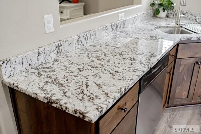 $329,900 | 4099 Deloy Drive, Idaho Falls, ID 83401