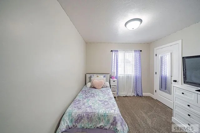 $329,900 | 4099 Deloy Drive, Idaho Falls, ID 83401