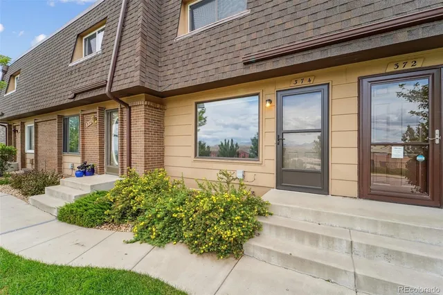 $2,600 | 374 Gladiola Street, Golden, CO 80401