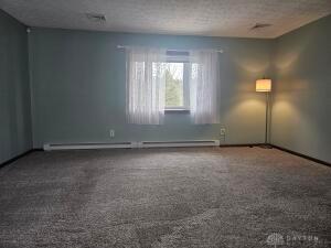 519 Moorefield Road Springfield, OH 45503 - Photo 8 of 24 Living Room