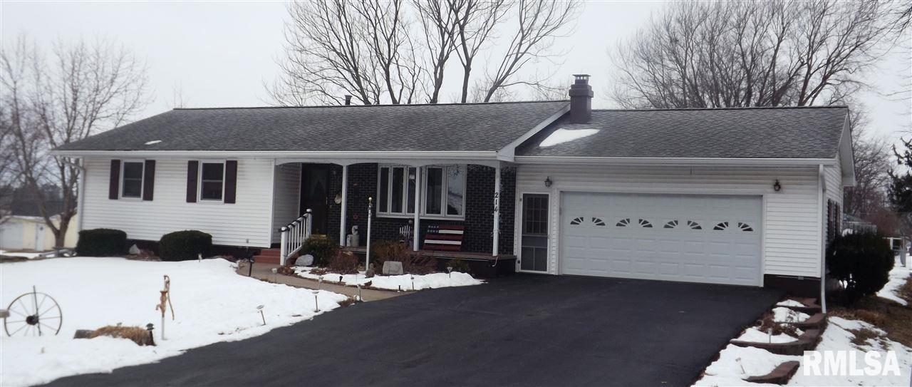 214 South Yates Street Alpha, IL 61413 - Photo 3 of 24 Gallery Image 3