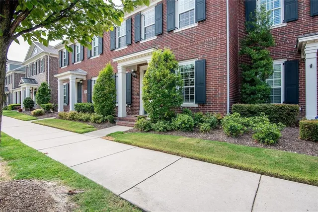 $2,800 | 8047 Canal Street, Frisco, TX 75034