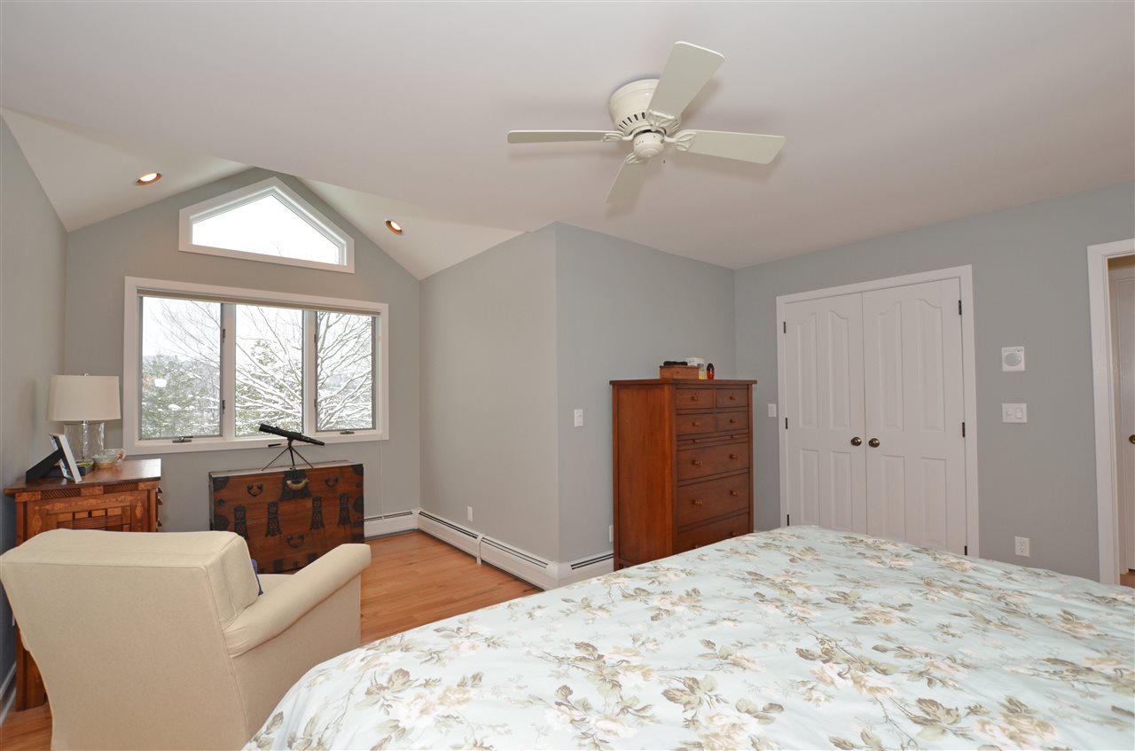 1237 Brook Road, Unit 18 Stowe, VT 05672 - Photo 10 of 20 Gallery Image 10