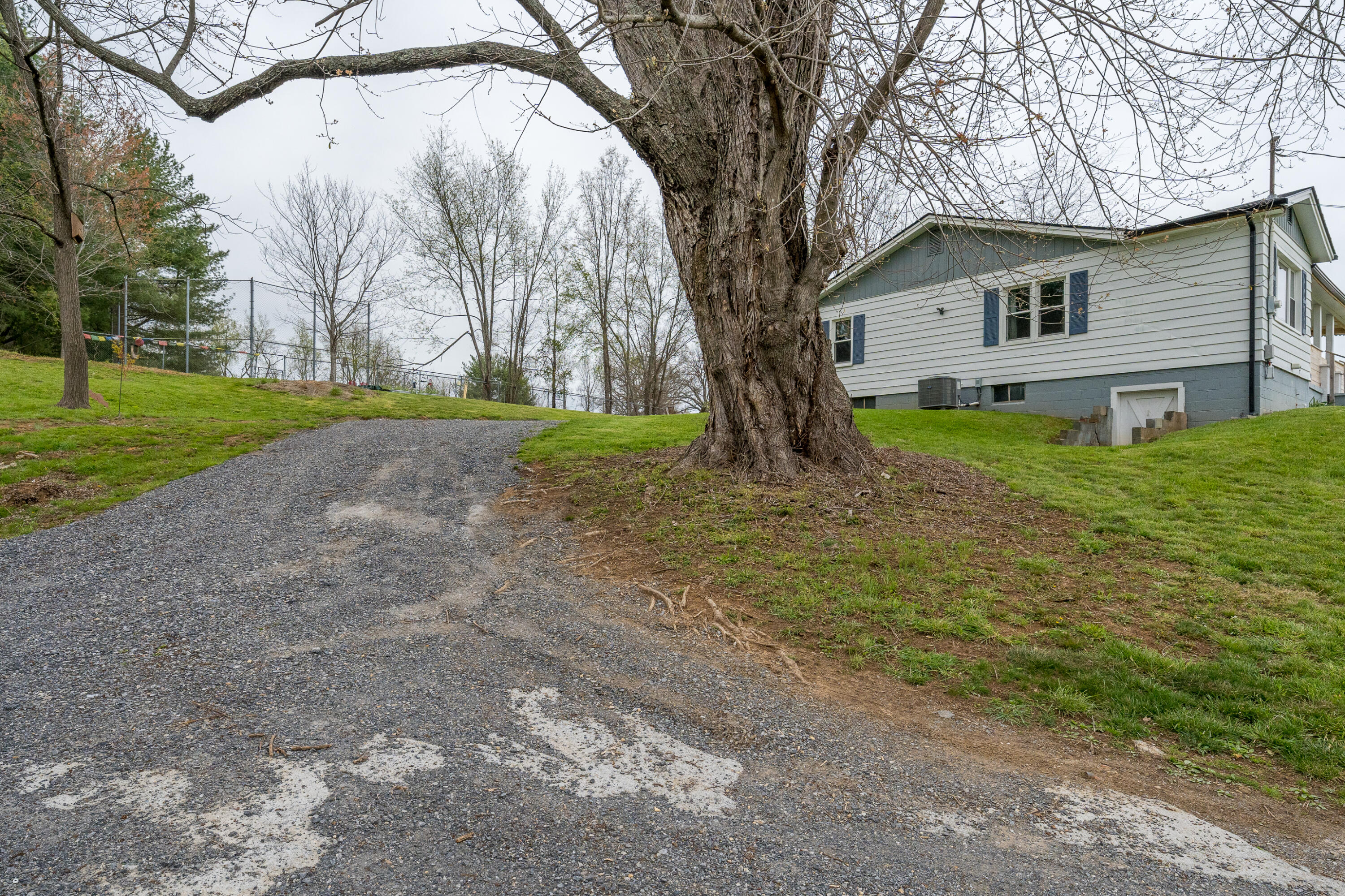 161 Mayberry Road Jonesborough, TN 37659 - Photo 24 of 44 161 Mayberry Rd (24 of 45)