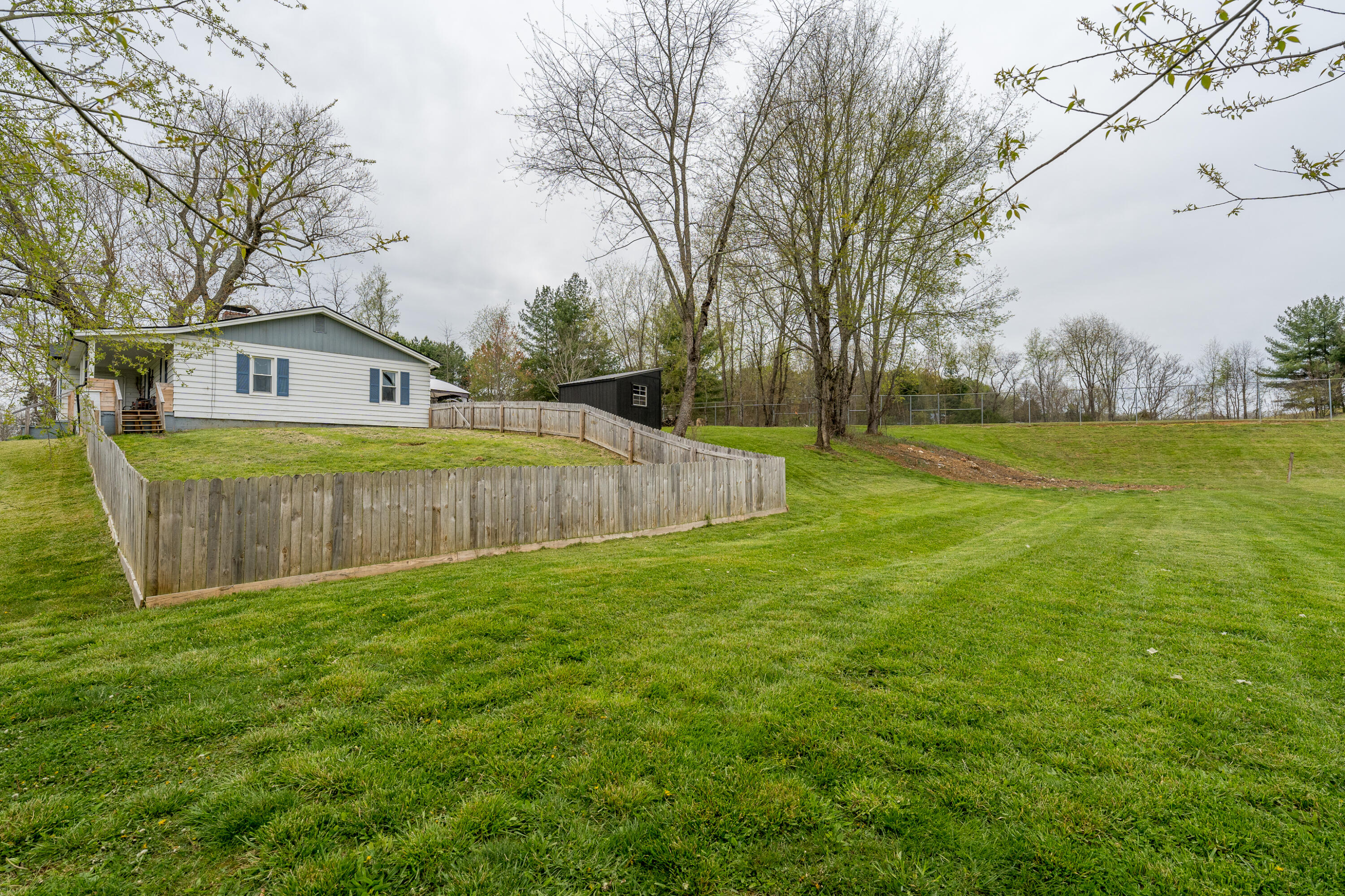 161 Mayberry Road Jonesborough, TN 37659 - Photo 7 of 44 161 Mayberry Rd (7 of 45)