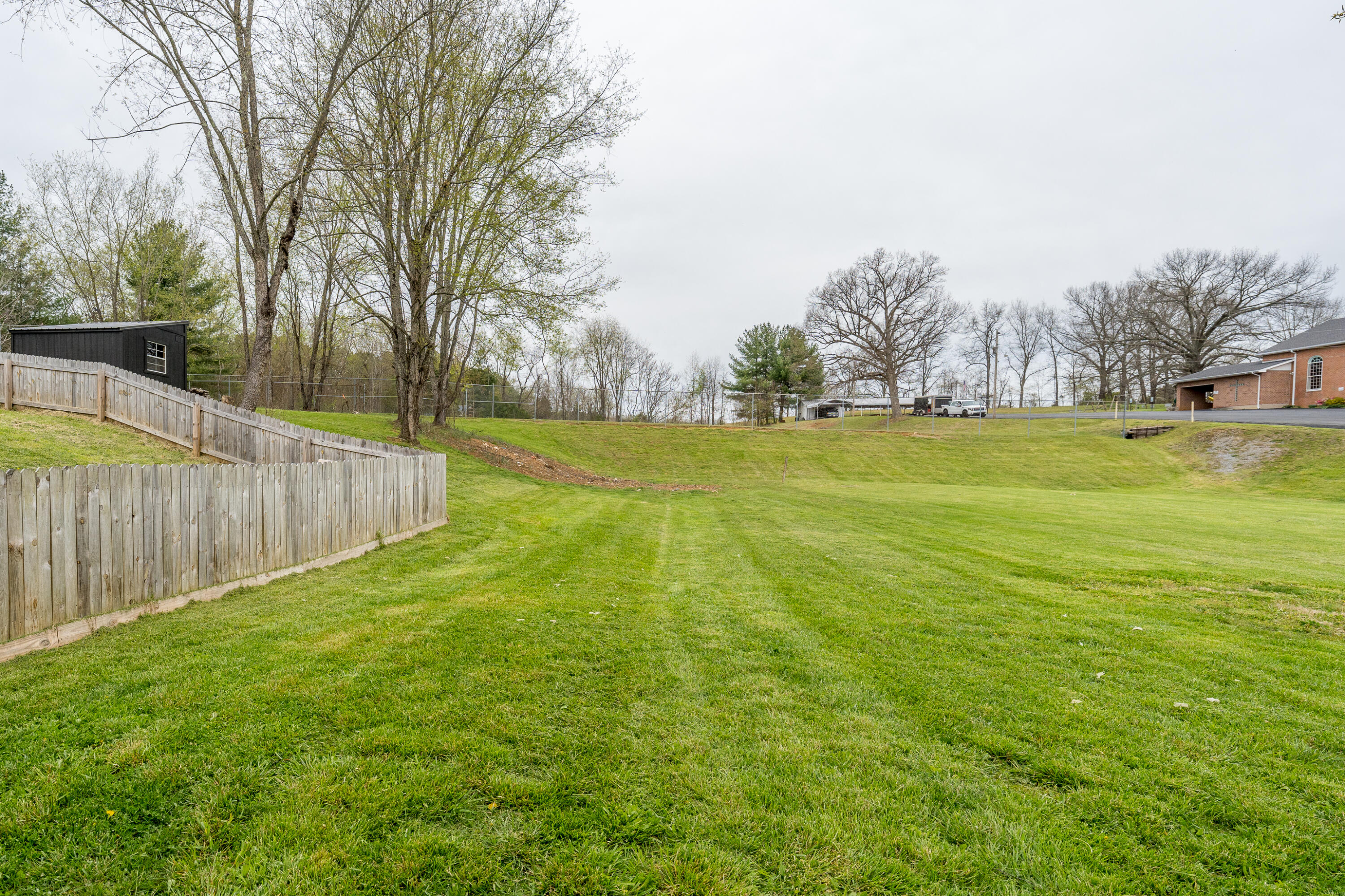 161 Mayberry Road Jonesborough, TN 37659 - Photo 8 of 44 161 Mayberry Rd (8 of 45)