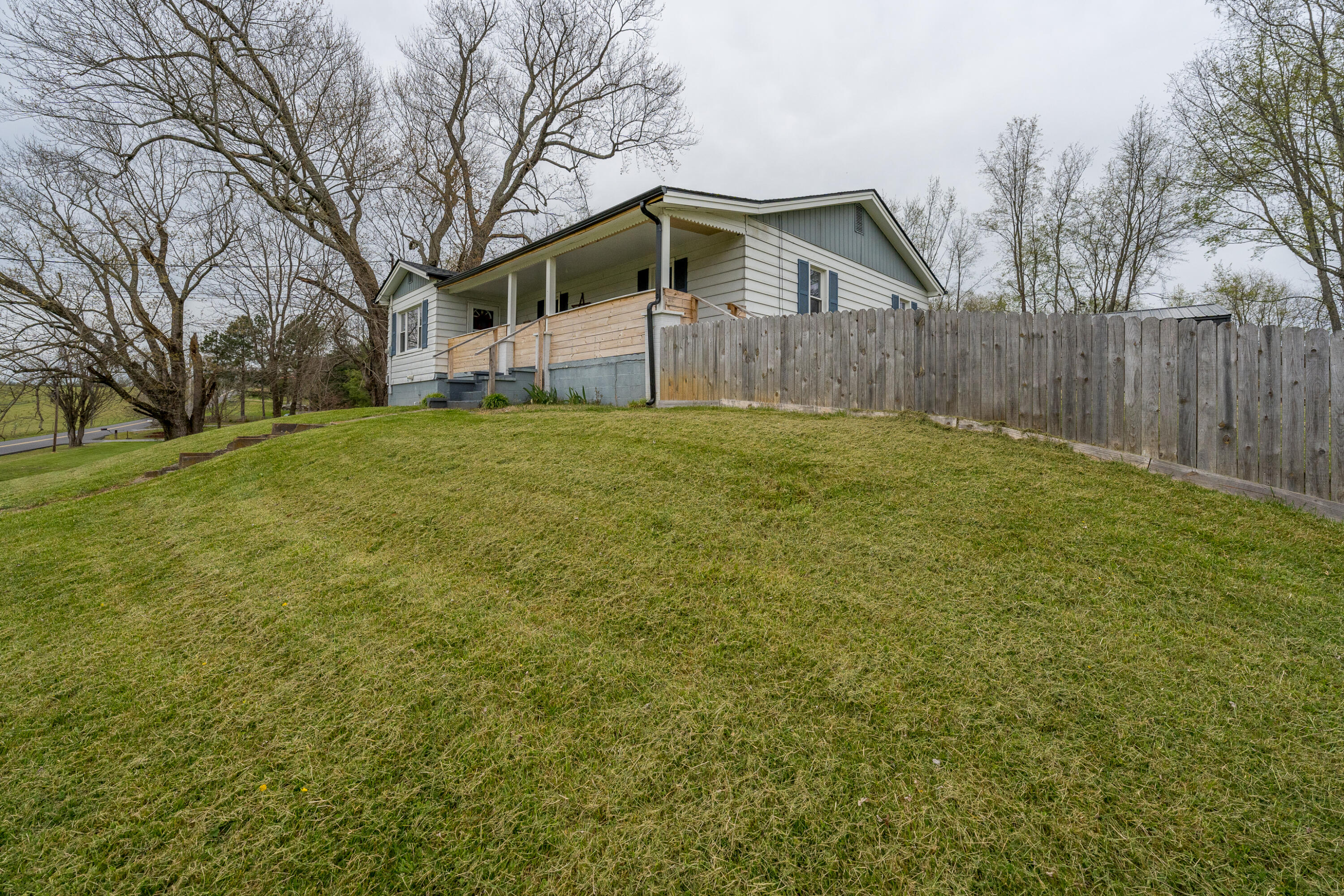 161 Mayberry Road Jonesborough, TN 37659 - Photo 9 of 44 161 Mayberry Rd (9 of 45)
