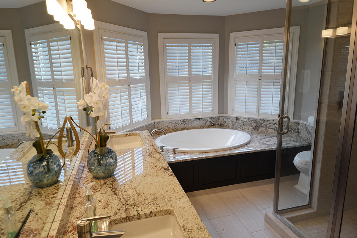 1336 Old Brickyard Road Mount Pleasant, SC 29466 - Photo 21 of 56 1336_old_brickyard_masterbath_01_MLS