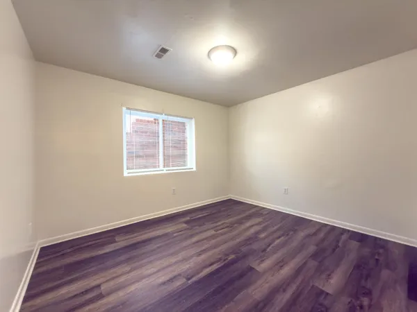 $1,000 | 5137 Overland Drive, Unit E, Roanoke, VA 24018