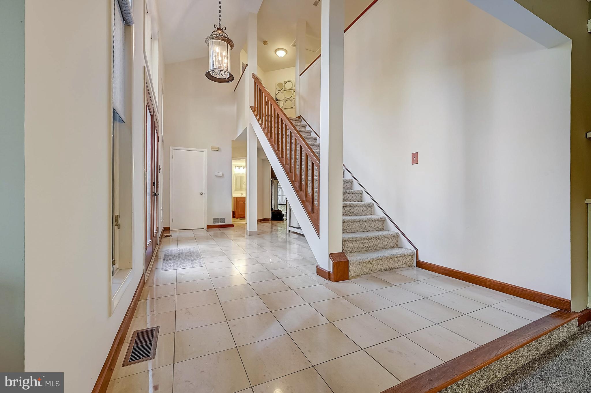 111 Bentley Drive Mount Laurel, NJ 08054 - Photo 9 of 65