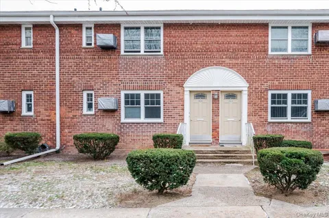 $238,888 | 226-24 Kingsbury Avenue, Unit B | Oakland Gardens