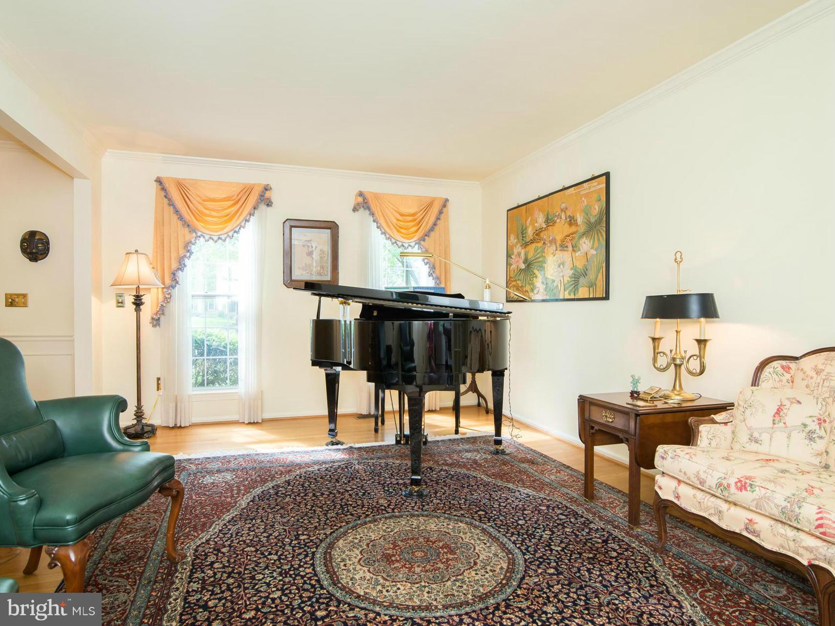 Light Pours Into This Formal Living Room