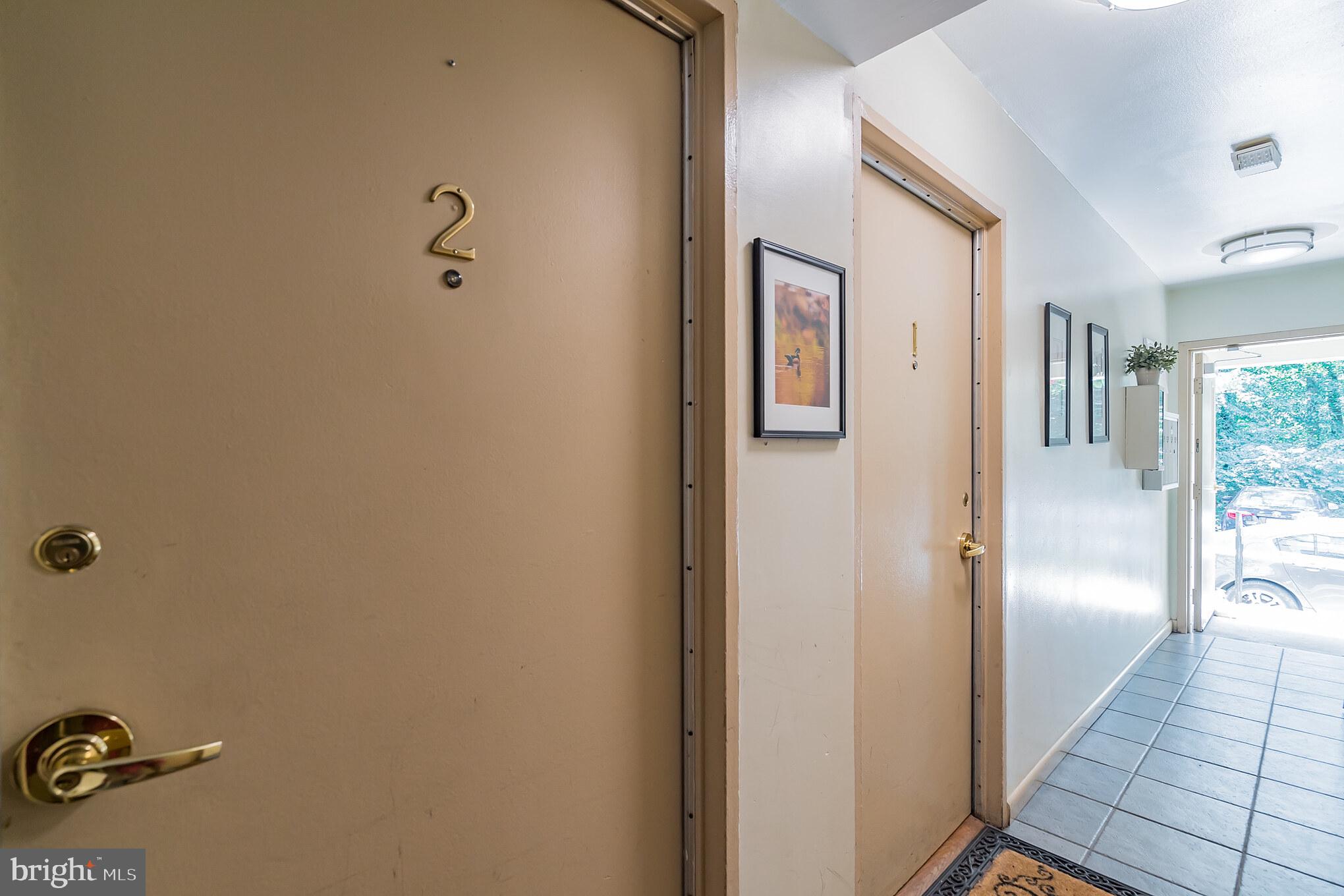 8618 Manchester Road, Unit 2 Silver Spring, MD 20901 - Photo 7 of 39 Entryway is lovingly maintained.