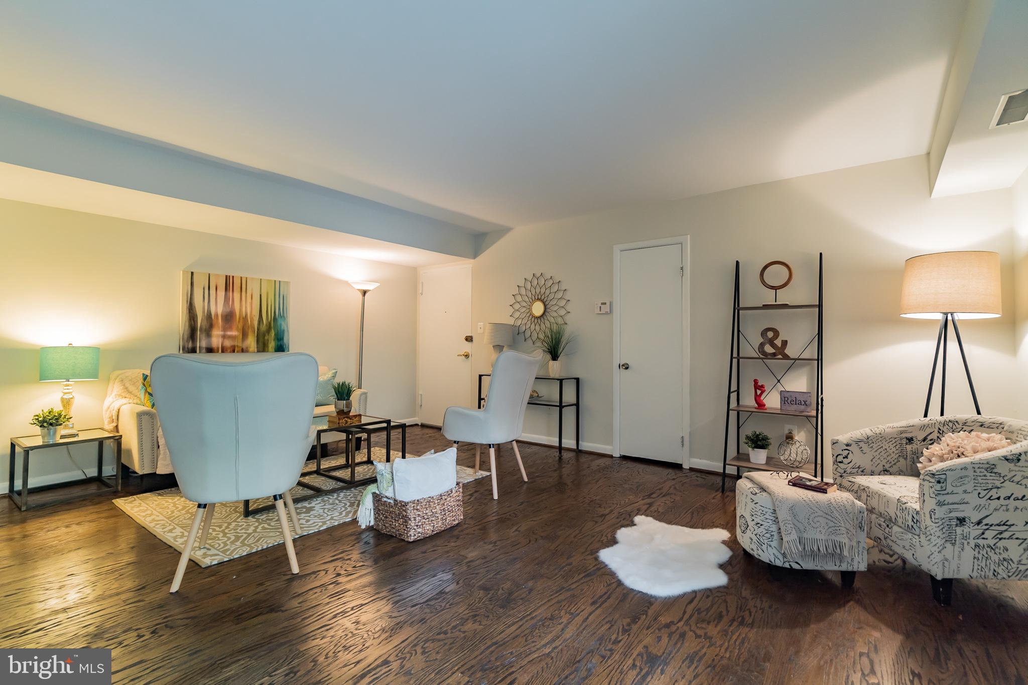8618 Manchester Road, Unit 2 Silver Spring, MD 20901 - Photo 10 of 39 art or music corner...