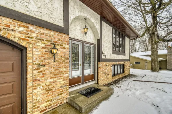 $329,900 | 124 Oak Ridge Drive, Delano, MN 55328